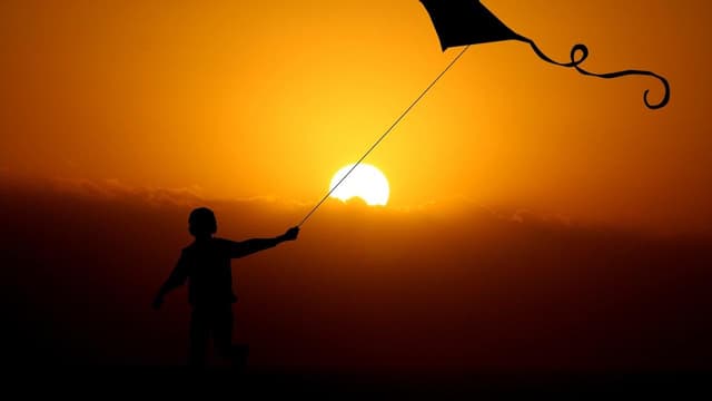 Kite Flying 2025 (Kite Game) screenshot 3